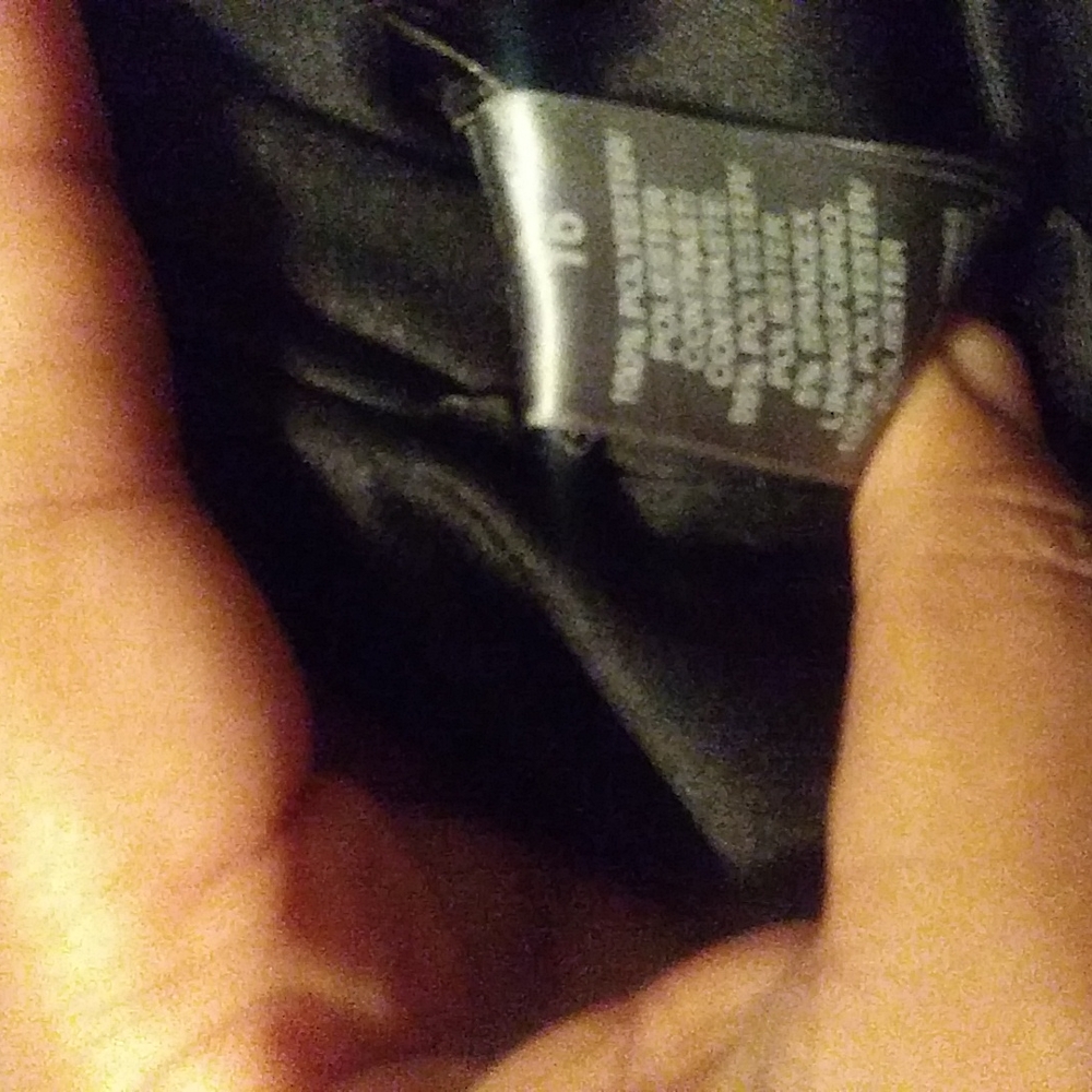 Dress - Picture 4 of 10